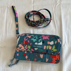 Vera Bradley Floral Wristlet/ Crossbody Bag